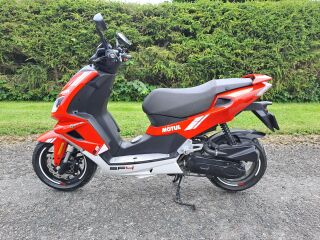Peugeot Speedfight SF4