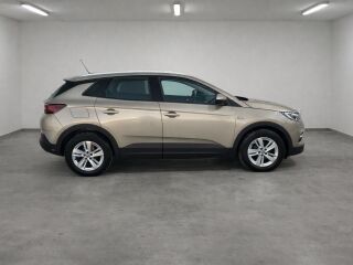 Opel Grandland X 1.2 96kW