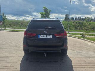 BMW X5 M50D 3.0 280kW