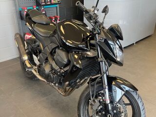 Kawasaki Z 750 R4 DOCH 16V 78kW