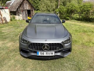 Mercedes-Benz E 63 AMG S 4.0 V8 450kW