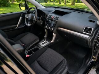 Subaru Forester 2.0 108kW