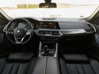 BMW X6 xDrive30d 3.0 210кВ