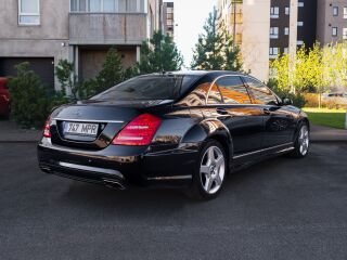 Mercedes-Benz S 320 Facelift AMG-Pakett 4Matic 3.0 173kW