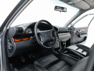 Audi S4 Quattro 4.2 206кВ