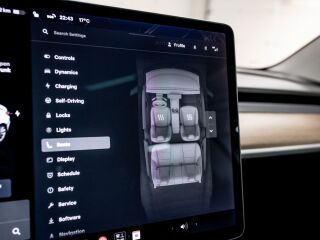 Tesla Model 3 Standard Range+ FSD 239kW
