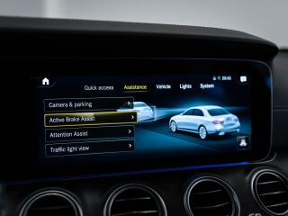 Mercedes-Benz E 220 AMG 4Matic Facelift 2.0 MHEV 147кВ