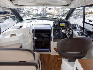 Bavaria S33HT 2 X D3 220 2 X D3 220