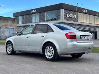 Audi A4 2.5 V6 Tdi 120kW