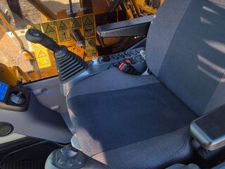 Komatsu PC170LC-11 90kW