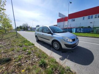 Renault Grand Scenic 2.0 98kW