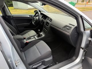 Volkswagen Golf 1.6 81kW