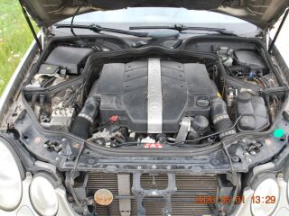 Mercedes-Benz E 240 4matic 2.6 v6 130kW
