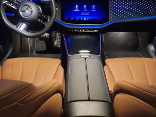 Mercedes-Benz E 300 DE 4MATIC AMG 2.0 145kW