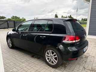 Volkswagen Golf 1.6 77kW