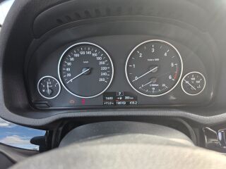 BMW X3 M-packet 3.0 R6 190kW