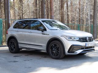 Volkswagen Tiguan R-line 4M Black H/K 2.0 Tdi 147kW
