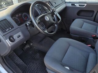 Volkswagen Multivan 2.5 96kW