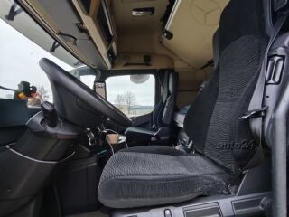 Mercedes-Benz Actros MEGA/ Low deck 330kW