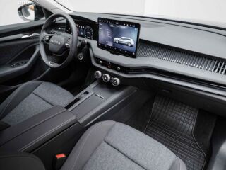 Skoda Superb Essence 2.0 110kW