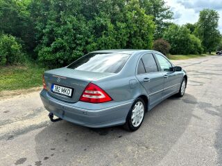 Mercedes-Benz C 200 Elegance 1.8 120kW