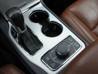 Jeep Grand Cherokee Summit 3.0 V6 184кВ