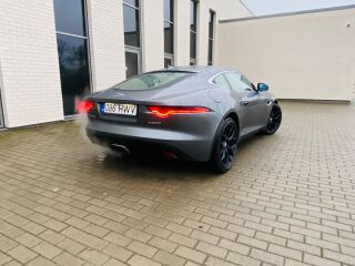 Jaguar F-Type 2.0 221kW