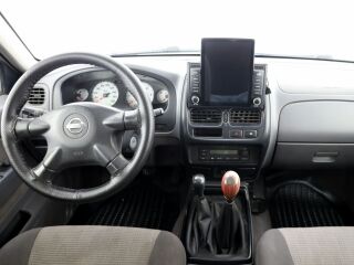 Nissan Pickup Doublecab 4x4 Facelift 2.5 98kW
