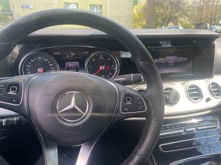Mercedes-Benz E 200 2.0 R4 2.0 D 110kW