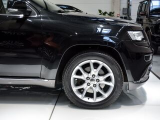 Jeep Grand Cherokee SUMMIT 3.0 184кВ