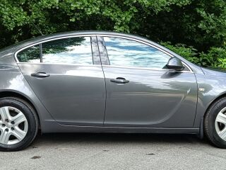 Opel Insignia 1.8 103кВ