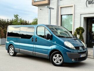 Renault Trafic Long passenger FAMILY 2.0 84kW