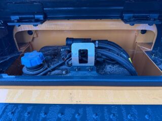 Hyundai HX220AL 129kW