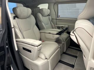 Lexus LM 350h Executive 2.5 140кВ