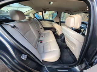 BMW 530 3.0 180kW