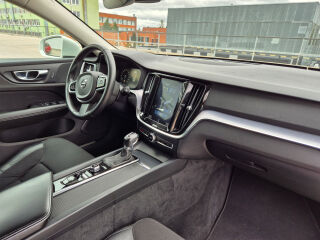 Volvo V60 Cross Country D4 AWD 2.0 140кВ