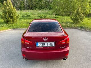 Lexus IS 250 2.5 153kW