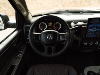 Dodge RAM 1500 HEMI V8 5.7 295kW