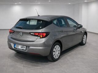 Opel Astra 1.4 74кВ
