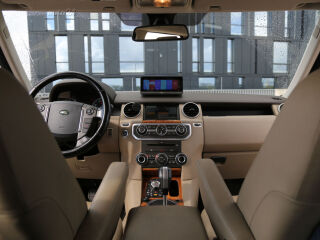Land Rover Discovery 4 3.0 180kW