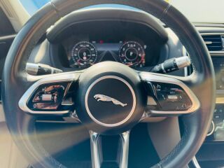 Jaguar XE 25t HSE 2.0 184kW