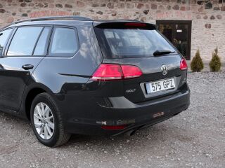 Volkswagen Golf 1.2 77кВ