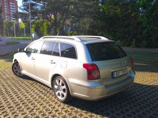 Toyota Avensis 2.0 93kW