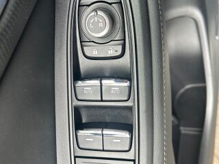 Subaru Forester AWD E-Boxer SUMMIT EyeSight 7CVT 2.0 110kW