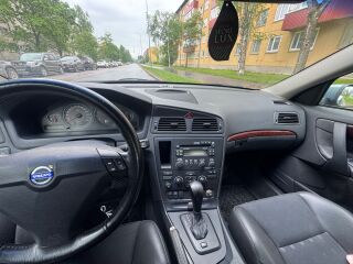Volvo S60 2.4 120kW