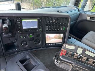 Scania P320 HIAB XS 144 HIPRO H-5 / 15 m 620 kg 278kW