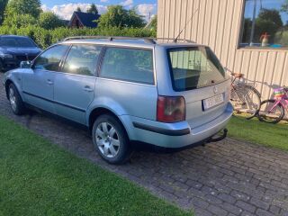 Volkswagen Passat 1.9 R4 TDI 96кВ