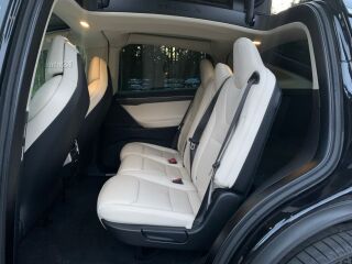 Tesla Model X 75D AWD Dual Motor 245kW