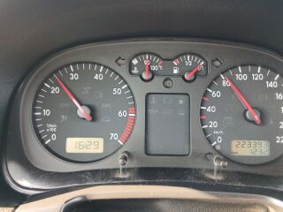 Volkswagen Golf 1.4 55kW