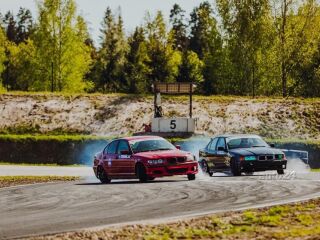 BMW 323 2.8 R6 M52B28tu 160kW